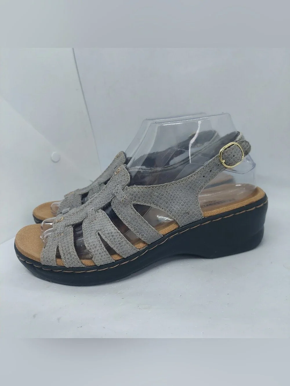Clarks Lexi Marigold Sandals Gray Snakeskin Slingback Womens Size 7M Casual